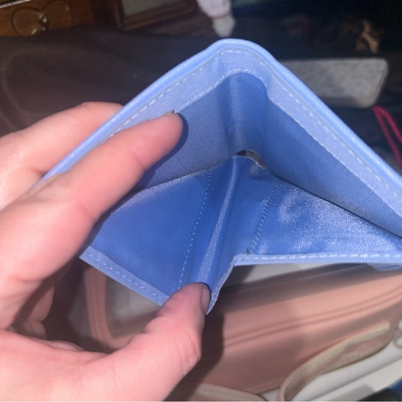 NWOT Safe Keeper Small Blue Bifold Wallet - Picture 4 of 4